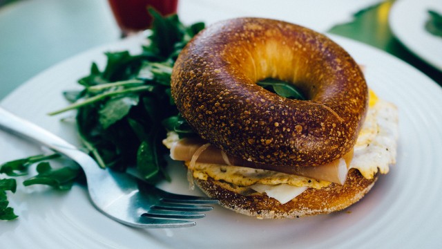 food-breakfast-fork-bagel